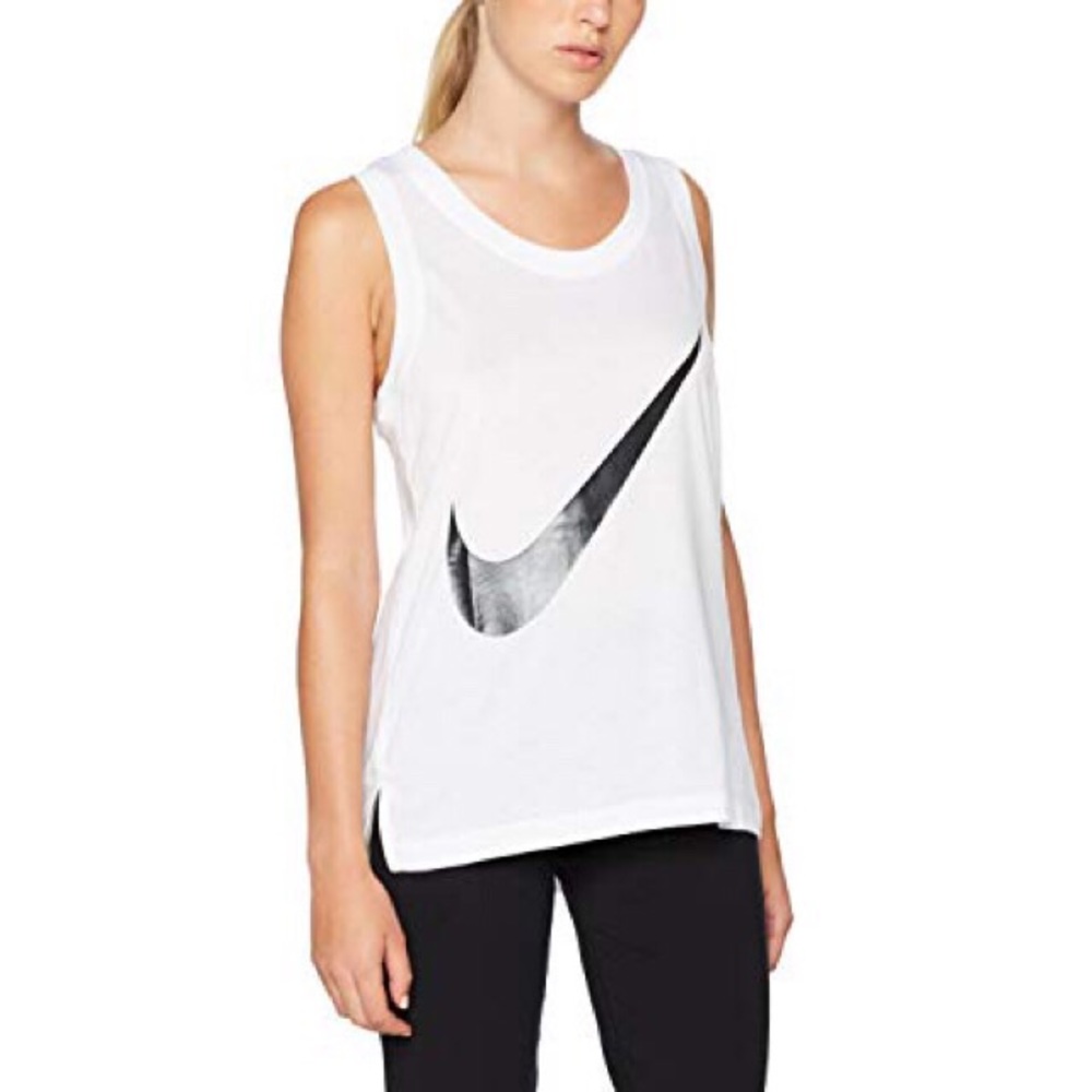 NWT Nike Tank